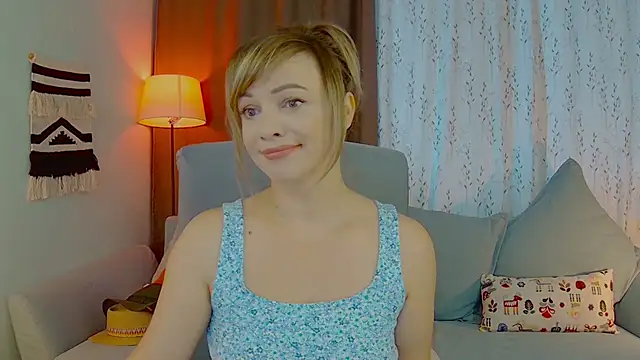 NandiSmile online show from 09-25-25, 06:28