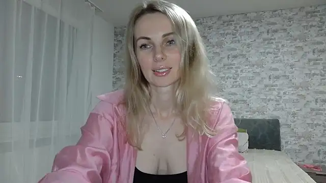 Snapshot of AlissonBia chatting on 06-02-26, 08:55 AlissonBia online show from 06-02-26, 08:55