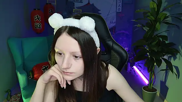 VeliraBraitberg online show from 12-29-24, 05:10