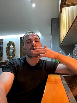 Adventurehotman online show from 10-02-25, 09:22