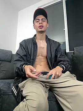 Stiven CL online show from 02-23-25, 01:46