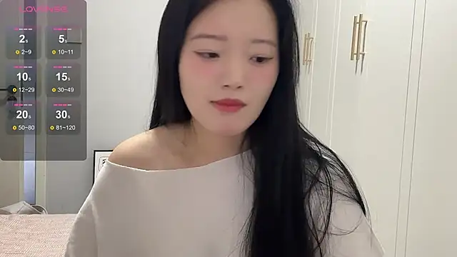 rose-u online show from 10-17-25, 02:04