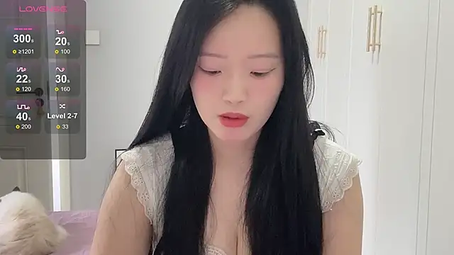 rose-u online show from 10-21-25, 02:12