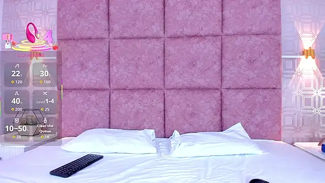 LiaVelez online show from 02-14-26, 01:30