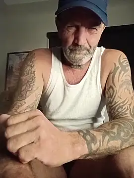 Snapshot of Hotbodyscottie chatting on 11-05-25, 08:58 Hotbodyscottie online show from 11-05-25, 08:58