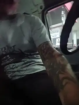 Snapshot of Hotbodyscottie chatting on 11-08-25, 09:09 Hotbodyscottie online show from 11-08-25, 09:09