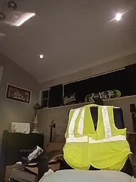 Snapshot of Hotbodyscottie chatting on 11-14-25, 09:52 Hotbodyscottie online show from 11-14-25, 09:52