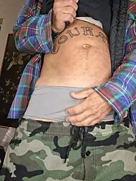 Hotbodyscottie online show from 02-01-26, 12:04