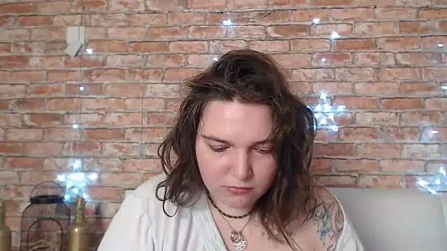 Snapshot of Amelia_Kiss_ chatting on 01-20-25, 03:59 Amelia Kiss online show from 01-20-25, 03:59
