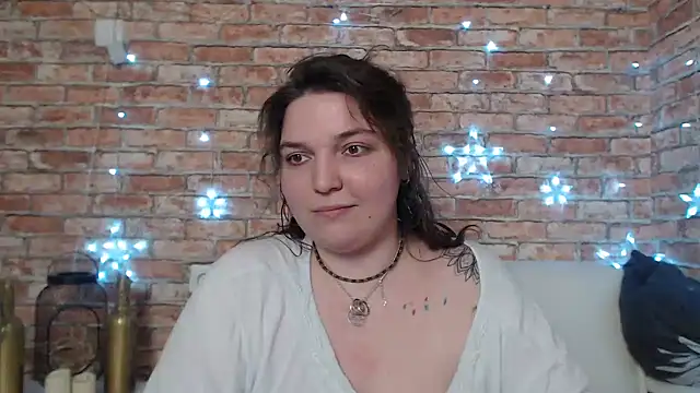 Snapshot of Amelia_Kiss_ chatting on 02-07-25, 06:45 Amelia Kiss online show from 02-07-25, 06:45
