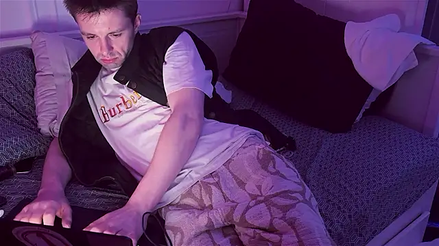 CupidZass online show from 01-10-26, 07:32