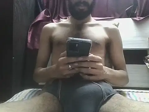 Snapshot of hotty_dude2 chatting on 11-09-25, 04:16 hotty dude2 online show from 11-09-25, 04:16