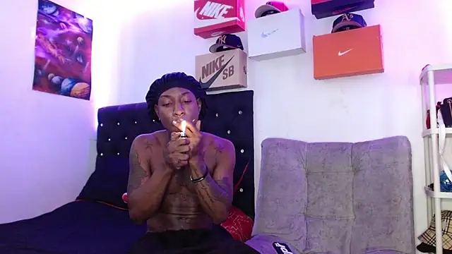 king  Black online show from 12-29-24, 03:13