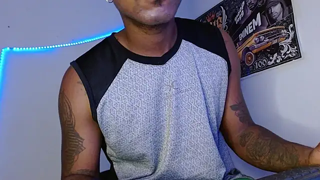 king  Black online show from 02-02-26, 03:11