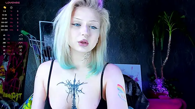 little grinch666 online show from 01-23-25, 06:03