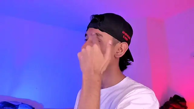 Levin Hikaru online show from 11-18-25, 11:26