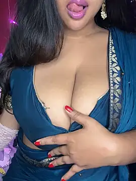 Snapshot of Playful__Princess chatting on 01-22-25, 05:06 Playful  Princess online show from 01-22-25, 05:06