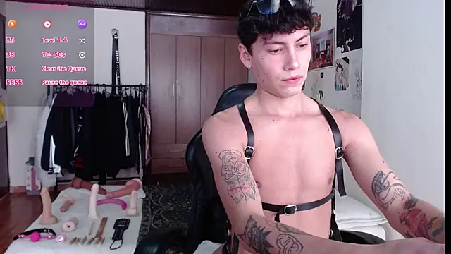 Amahd696 online show from 03-31-26, 03:34