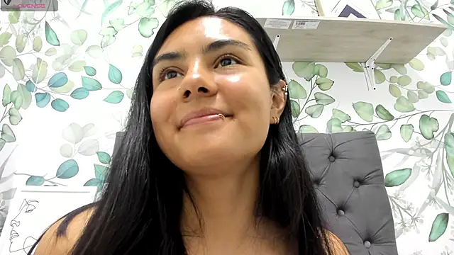 atilanadiaz7 online show from 12-05-25, 04:14