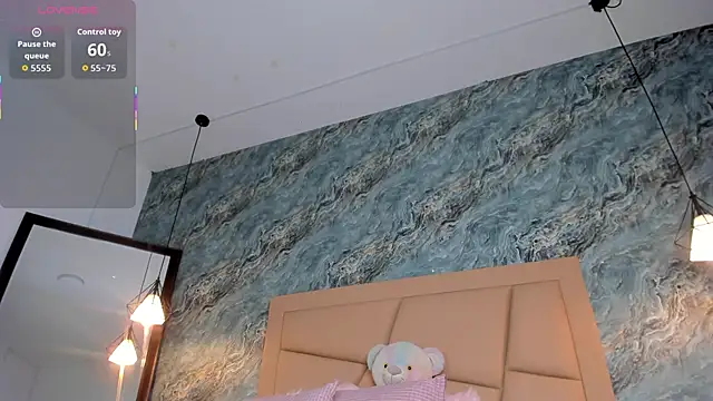  Hollywood 1 online show from 09-17-25, 03:30