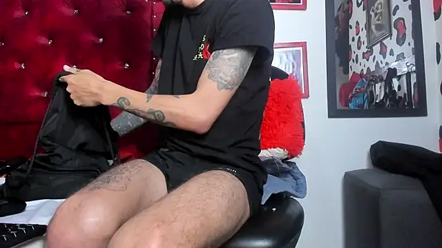 Aaron BigDickxxx online show from 01-28-25, 07:11