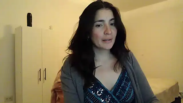 Snapshot of samantha_s69 chatting on 12-03-24, 12:57 samantha s69 online show from 12-03-24, 12:57