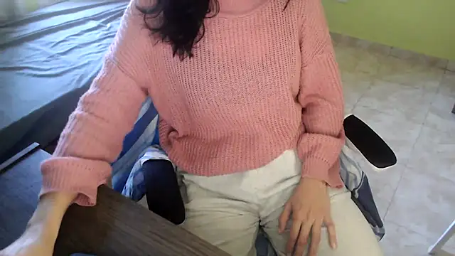 Snapshot of samantha_s69 chatting on 10-01-25, 12:55 samantha s69 online show from 10-01-25, 12:55