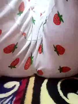 Bombamom online show from 04-18-26, 10:52