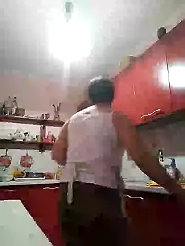 Snapshot of passione503 chatting on 12-25-24, 04:54 passione503 online show from 12-25-24, 04:54