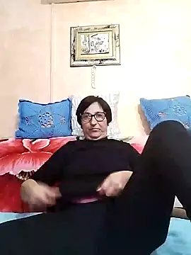 Snapshot of passione503 chatting on 12-27-24, 06:20 passione503 online show from 12-27-24, 06:20