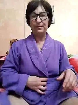 Snapshot of passione503 chatting on 01-27-25, 04:54 passione503 online show from 01-27-25, 04:54