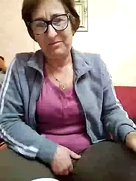 Snapshot of passione503 chatting on 02-09-25, 01:25 passione503 online show from 02-09-25, 01:25