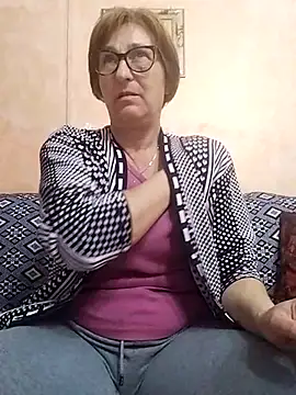 Snapshot of passione503 chatting on 02-20-25, 12:04 passione503 online show from 02-20-25, 12:04