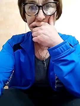 Snapshot of passione503 chatting on 02-26-25, 11:52 passione503 online show from 02-26-25, 11:52
