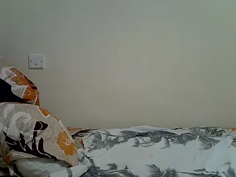 Sonnia  online show from 04-06-26, 04:32