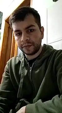 Snapshot of hornny1995 chatting on 01-15-25, 02:06 hornny1995 online show from 01-15-25, 02:06