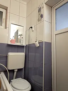 Snapshot of hornny1995 chatting on 10-27-25, 03:38 hornny1995 online show from 10-27-25, 03:38