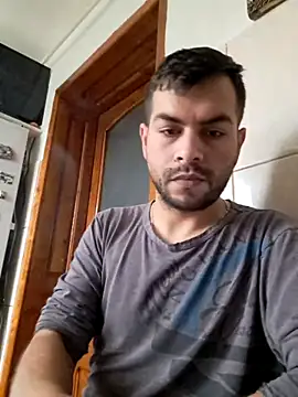 Snapshot of hornny1995 chatting on 11-29-25, 11:57 hornny1995 online show from 11-29-25, 11:57