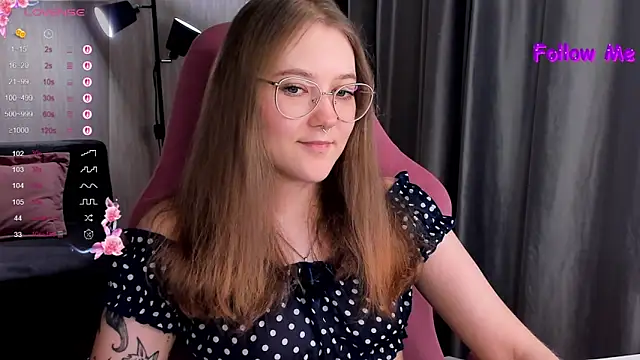 bunny bubble online show from 10-31-25, 11:28