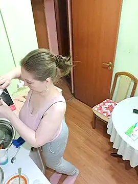 Sakura Green online show from 03-08-25, 09:08