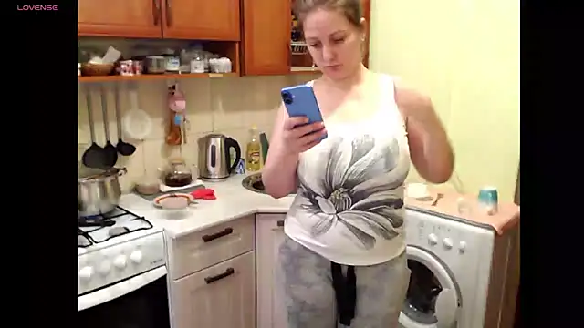 Sakura Green online show from 03-11-25, 02:40