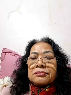 Snapshot of Hotestlove chatting on 02-25-25, 12:24 Hotestlove online show from 02-25-25, 12:24