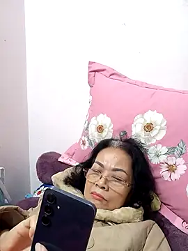 Snapshot of Hotestlove chatting on 02-26-25, 04:14 Hotestlove online show from 02-26-25, 04:14