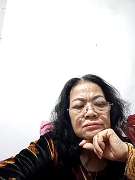 Snapshot of Hotestlove chatting on 03-08-25, 12:52 Hotestlove online show from 03-08-25, 12:52