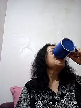 Snapshot of Hotestlove chatting on 03-12-25, 03:46 Hotestlove online show from 03-12-25, 03:46