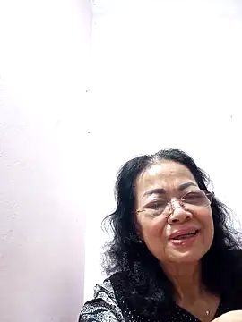 Snapshot of Hotestlove chatting on 03-13-25, 11:41 Hotestlove online show from 03-13-25, 11:41