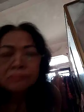 Snapshot of Hotestlove chatting on 03-17-25, 05:34 Hotestlove online show from 03-17-25, 05:34