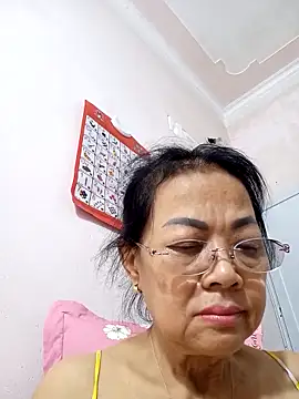 Snapshot of Hotestlove chatting on 09-11-25, 03:12 Hotestlove online show from 09-11-25, 03:12