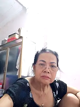 Snapshot of Hotestlove chatting on 09-19-25, 10:21 Hotestlove online show from 09-19-25, 10:21
