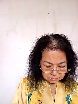 Hotestlove online show from 11-26-25, 01:28